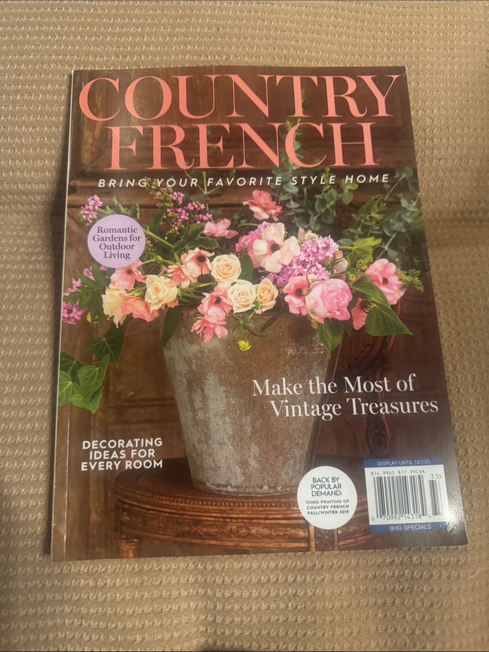 Better Homes & Gardens Country French MagazinePink Floral Cover Fall/ Winter2023